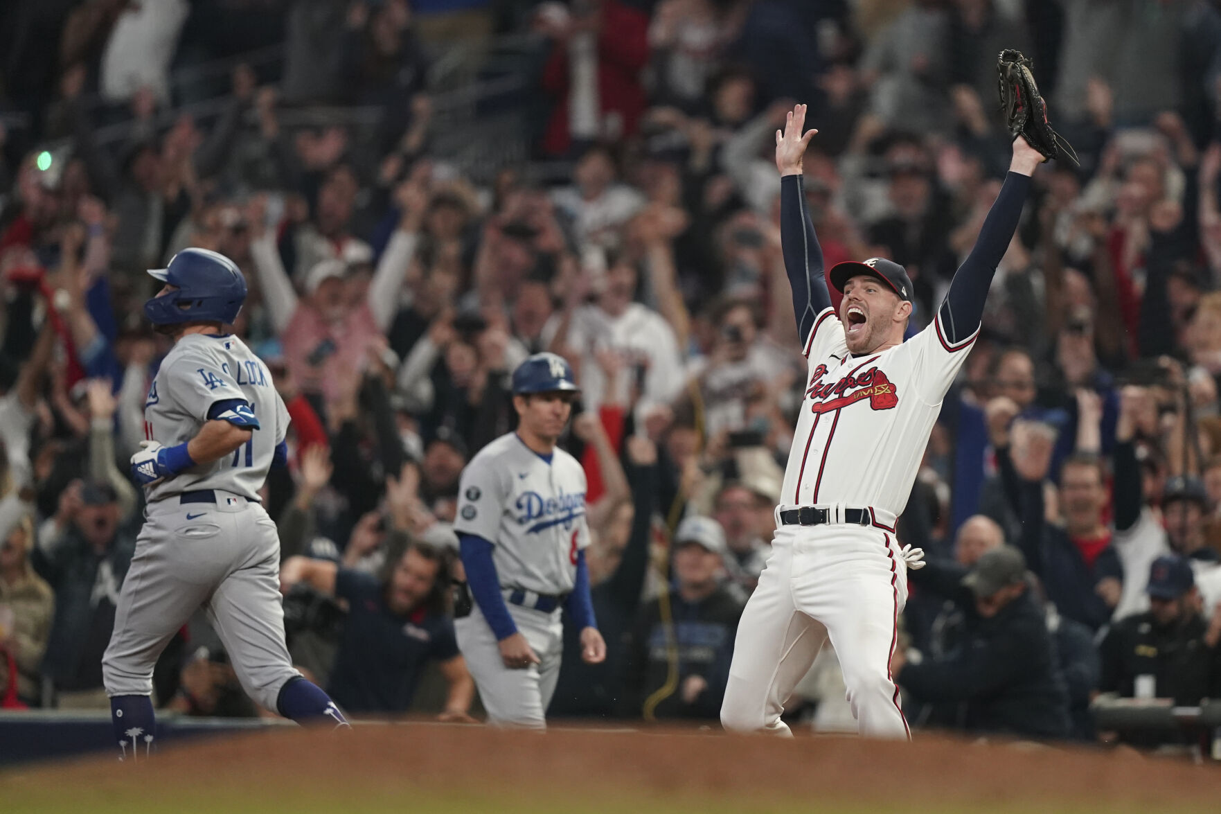 APTOPIX NLCS Dodgers Braves Baseball